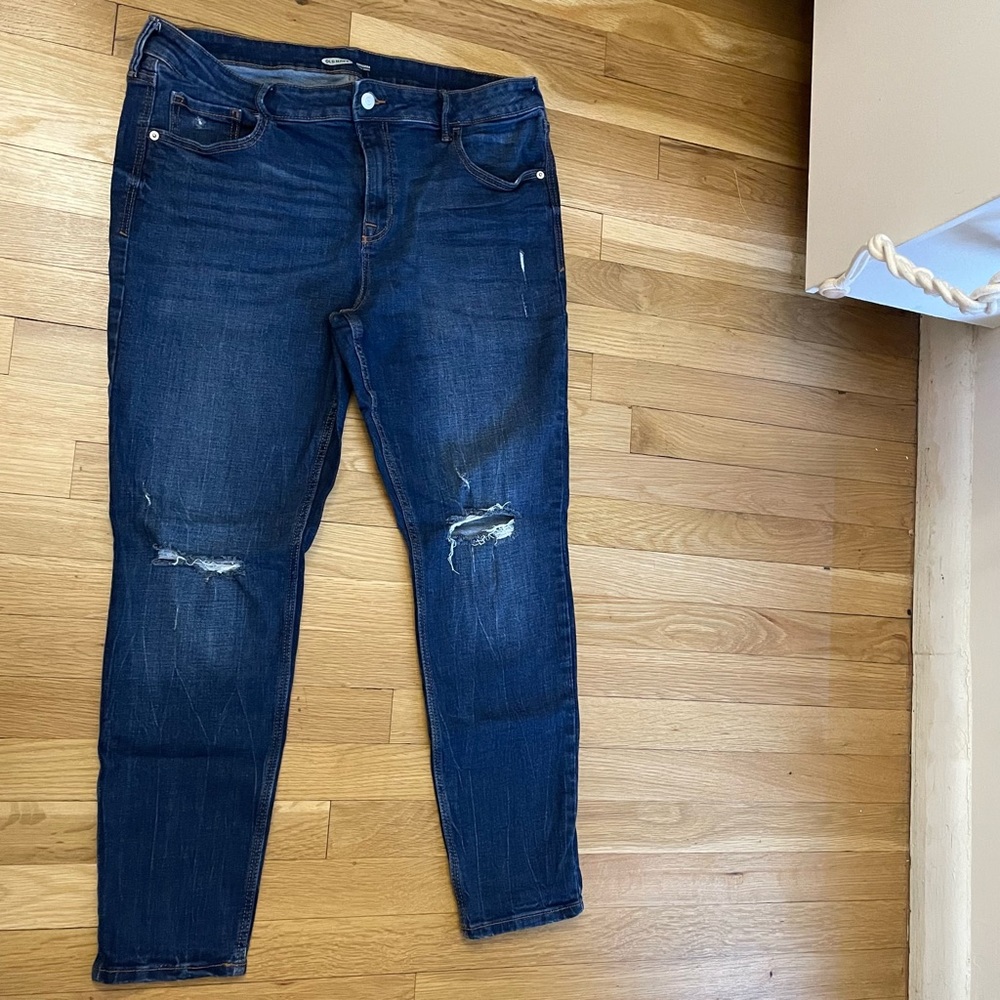Old Navy Rockstar Ripped Jeans